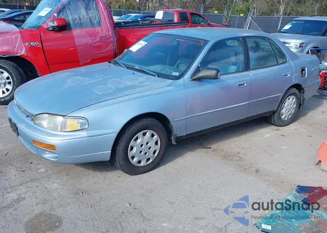 1996 Toyota Camry Dx/Le/Xle from USA, damaged, VIN 4T1BG12K3TU652418